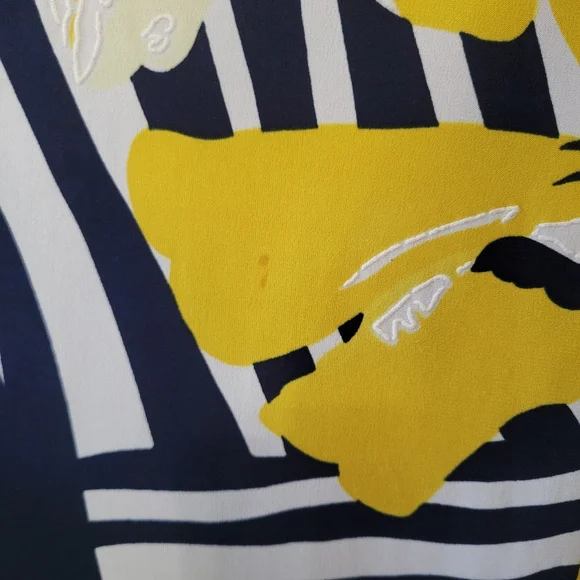 Frank Lyman Collared Stripe Floral Sleeveless Top Size 8 Half Zip Rhinestones - Picture 7 of 10